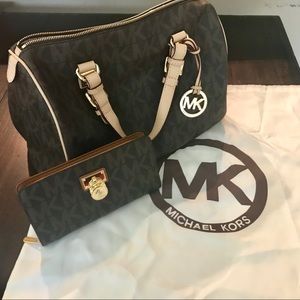Michael Kors MK handbag with wallet